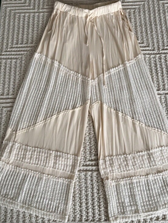 POL Pants - POL Cream Boho Wide-Leg Patchwork Pants. Large
